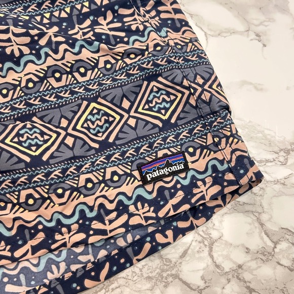 Patagonia Women's Baggies Shorts Size S Print Pattern Drawstring - Picture 2 of 12